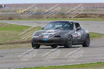 media/Jan-15-2023-CalClub SCCA (Sun) [[40bbac7715]]/Group 7/Qualifying (Sweeper)/